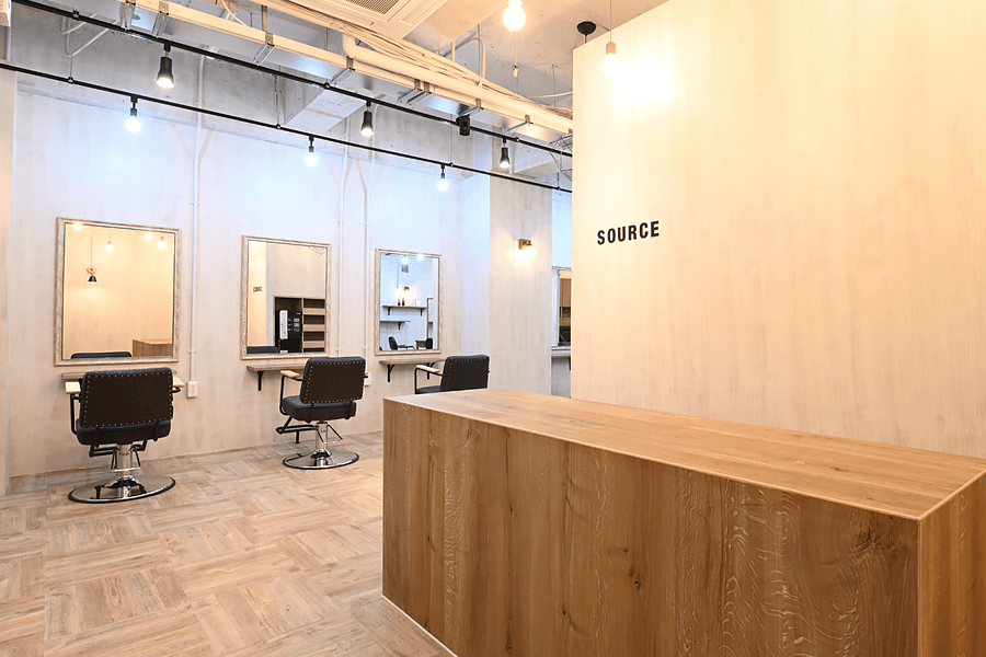 SOURCE hair atelier 堺東のスライド画像2